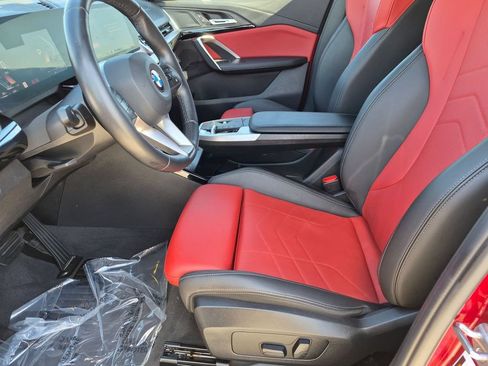 Certified 2024 BMW X2 xDrive28i w/ Convenience Package AWD/4WD image 9