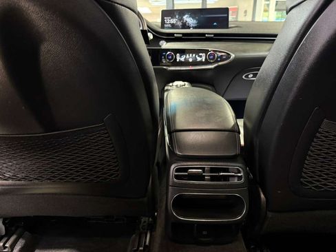 Used 2025 Genesis GV70 2.5T AWD/4WD image 20