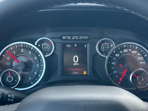 New 2026 RAM 1500 4x4 Crew Cab image 22