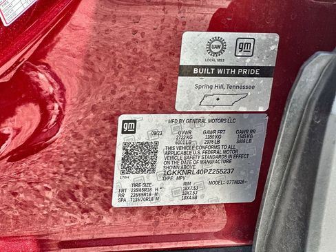 Certified 2023 GMC Acadia SLE w/ Driver Convenience Package image 33