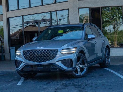 Used 2023 Genesis GV70 2.5T w/ Sport Prestige Package AWD/4WD image 6
