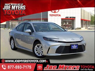 Used 2025 Toyota Camry LE FWD video 1