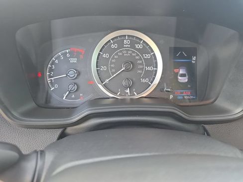 Used 2022 Toyota Corolla LE FWD image 19