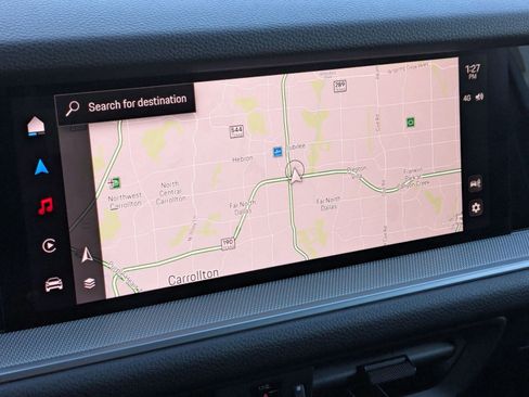 Used 2024 Porsche Cayenne S image 18