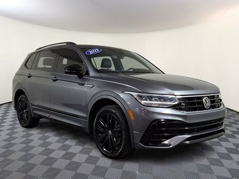 Used 2022 Volkswagen Tiguan SE R-Line AWD/4WD image 1