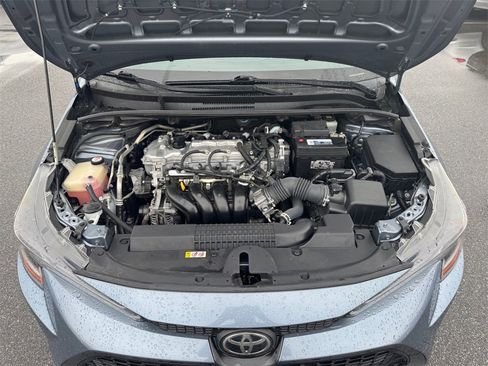 Used 2021 Toyota Corolla LE image 19