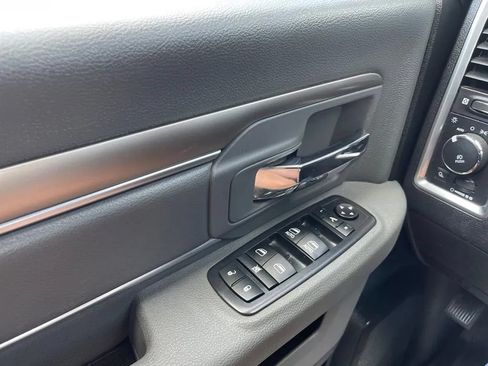 Used 2018 RAM 1500 Big Horn AWD/4WD image 32
