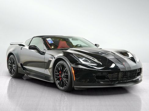 Used 2019 Chevrolet Corvette Z06 RWD image 7