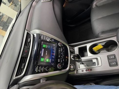 Used 2022 Nissan Murano SL w/ SL Moonroof Package FWD image 25