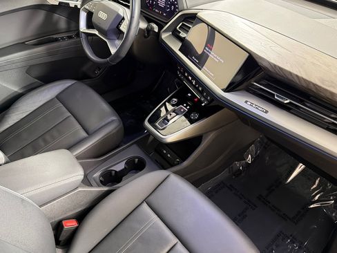 Certified 2023 Audi Q4 e-tron Premium Plus w/ Premium Plus RWD image 15