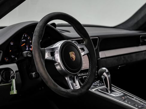 Used 2015 Porsche 911 GT3 RWD image 42