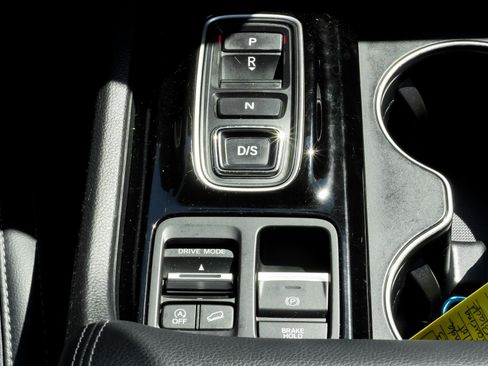 Used 2023 Honda Pilot Touring image 42