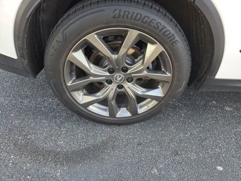 Used 2022 Acura MDX A-Spec image 9