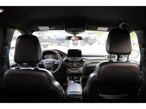 Used 2023 Ford Escape ST-Line w/ Cold Weather Package FWD image 16