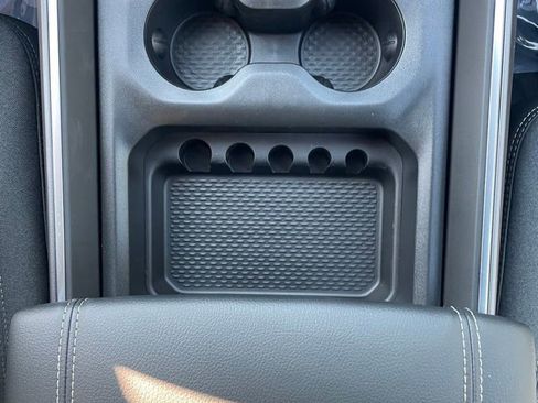 New 2026 RAM 1500 Big Horn AWD/4WD image 19