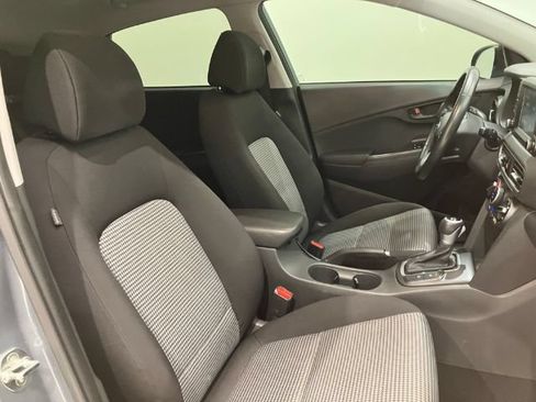 Used 2019 Hyundai Kona SEL FWD image 31