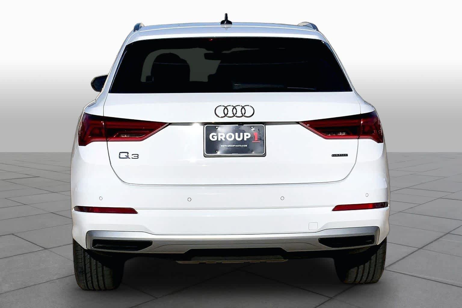 Used 2019 Audi Q3 2.0T Premium w/ Convenience Package AWD/4WD image 5