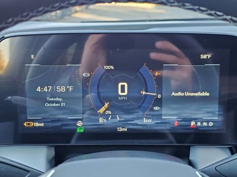 New 2026 Chevrolet Equinox EV LT image 11