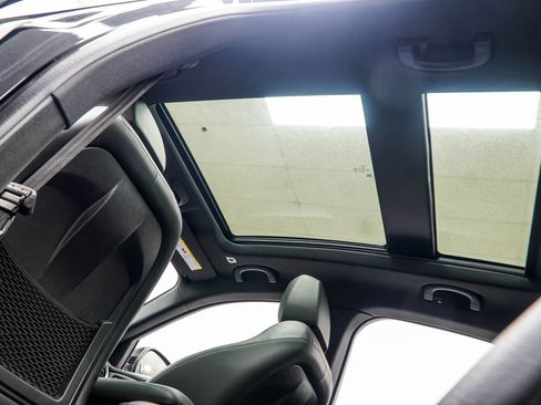 Used 2023 Alfa Romeo Stelvio Veloce image 44