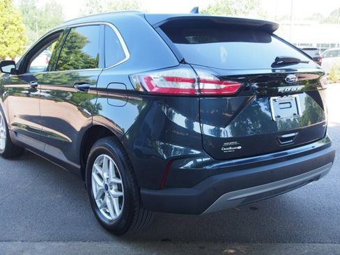 Certified 2022 Ford Edge SEL w/ Convenience Package AWD/4WD image 5