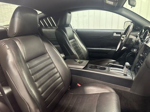 Used 2006 Ford Mustang GT image 16