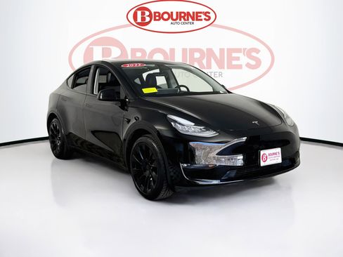 Used 2021 Tesla Model Y Long Range image 1