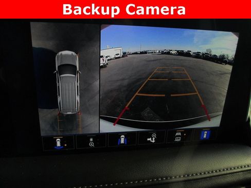 Certified 2022 Chevrolet Tahoe Z71 w/ Luxury Package image 16