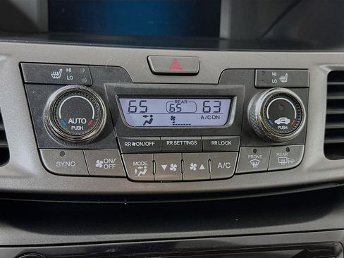 Used 2015 Honda Odyssey EX-L image 15