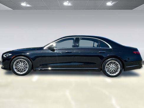 Used 2021 Mercedes-Benz S 580 4MATIC Sedan image 2