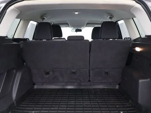 Used 2017 Ford Escape SE w/ Equipment Group 201A AWD/4WD image 16