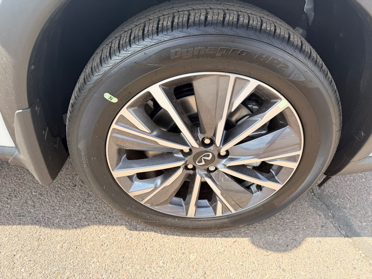 New 2027 INFINITI QX60 Luxe FWD image 10