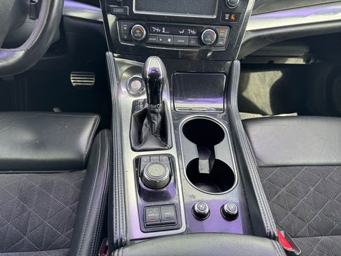 Used 2016 Nissan Maxima SR image 15