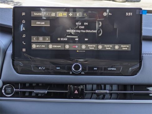 New 2025 Mitsubishi Outlander SE image 19