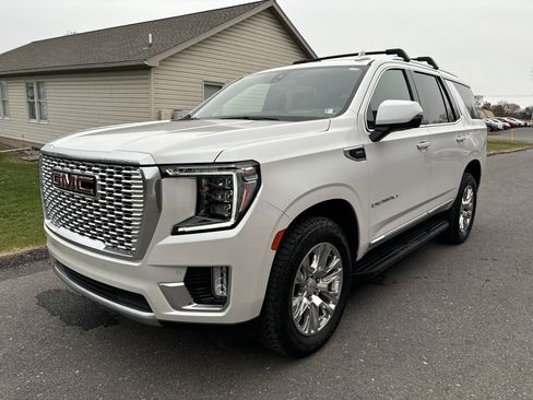 Used 2022 GMC Yukon Denali w/ Max Trailering Package image 8