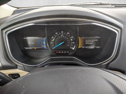 Used 2016 Ford Fusion SE image 11