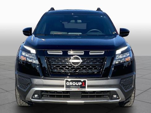 Used 2025 Nissan Pathfinder Rock Creek AWD/4WD image 4