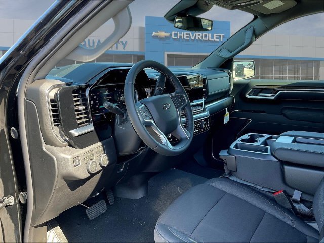 New 2026 Chevrolet Silverado 1500 RST w/ RST Select Package AWD/4WD image 9