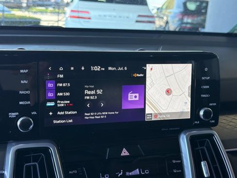 Used 2022 Kia Sorento SX FWD image 19