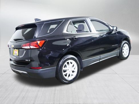 Used 2023 Chevrolet Equinox LT image 7