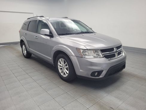 Used 2019 Dodge Journey SE w/ Premium Group FWD image 13