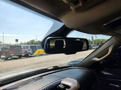 Used 2019 RAM 2500 Laramie image 16