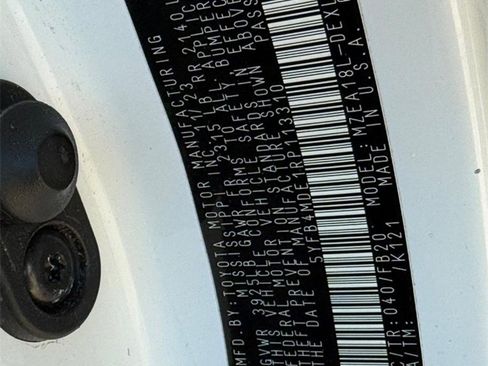 Used 2024 Toyota Corolla LE image 31