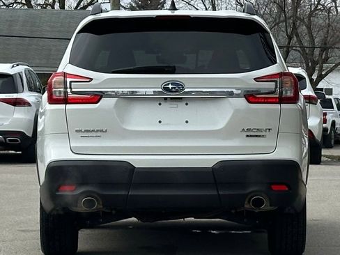 Used 2023 Subaru Ascent Limited image 9
