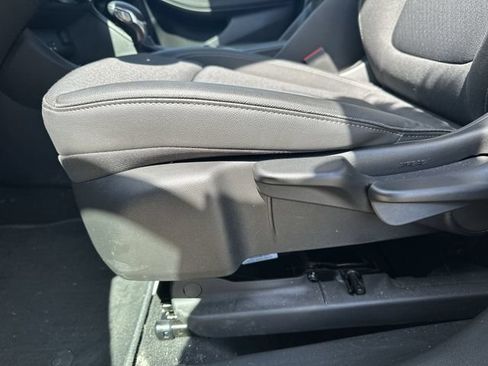 Used 2024 Buick Encore GX Preferred AWD/4WD image 37