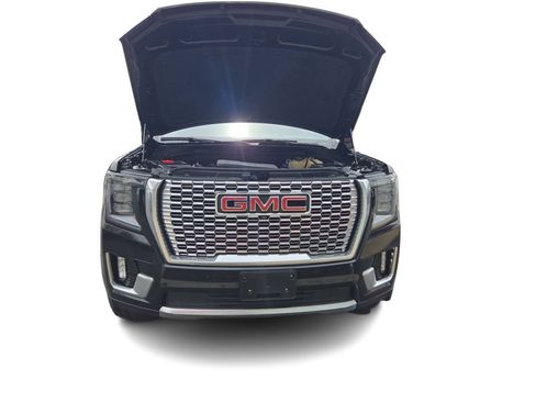 Used 2021 GMC Yukon Denali w/ Advanced Technology Package AWD/4WD image 11