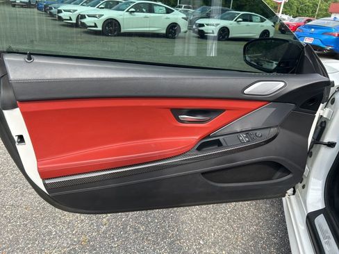 Used 2017 BMW M6 Coupe RWD image 16