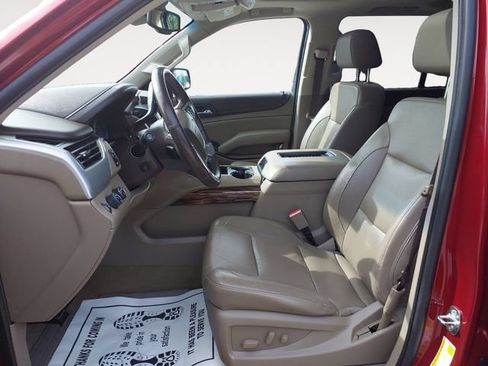 Used 2017 GMC Yukon SLT w/ Open Road Package AWD/4WD image 11