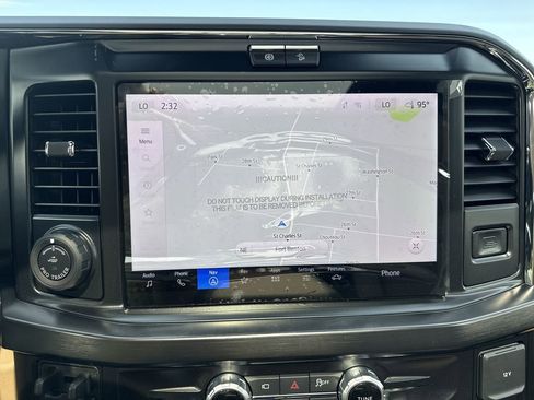 New 2025 Ford F350 Lariat w/ Lariat Ultimate Package image 17