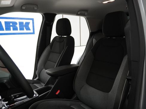 Used 2026 Chevrolet TrailBlazer LT w/ LT Cold Weather Package image 16