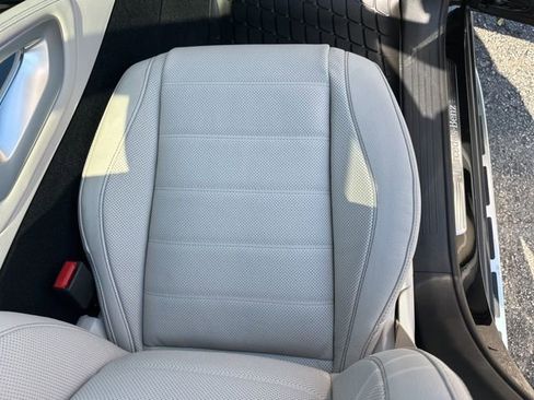 New 2026 Mercedes-Benz GLS 450 4MATIC image 38